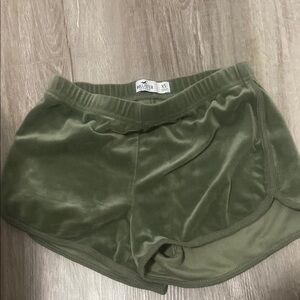 Hollister Green Athletic Shorts Lightweight Elastic Waist